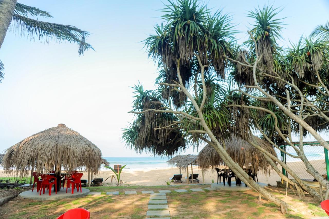 Hotel Sea Trails Bentota Exterior foto