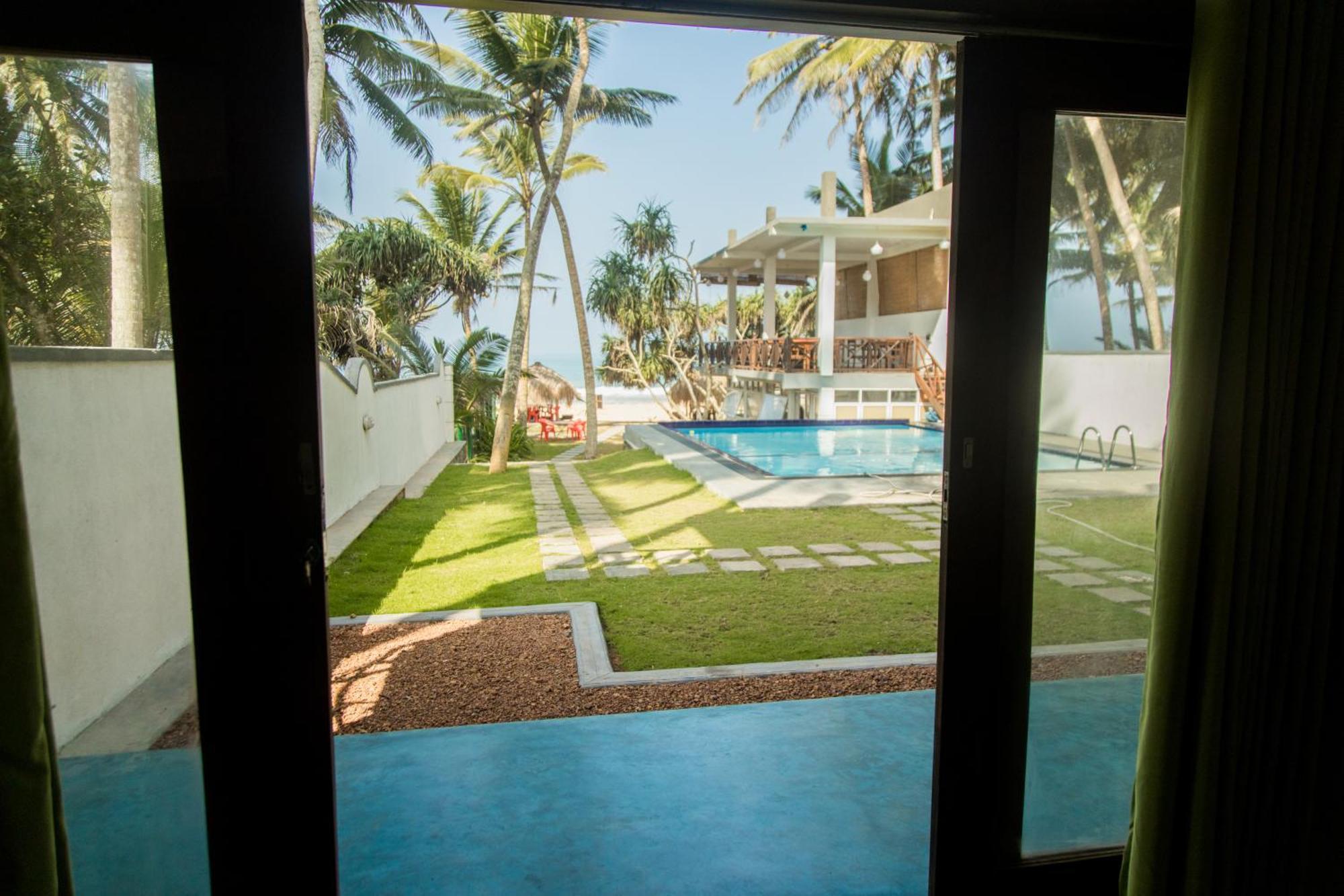 Hotel Sea Trails Bentota Exterior foto