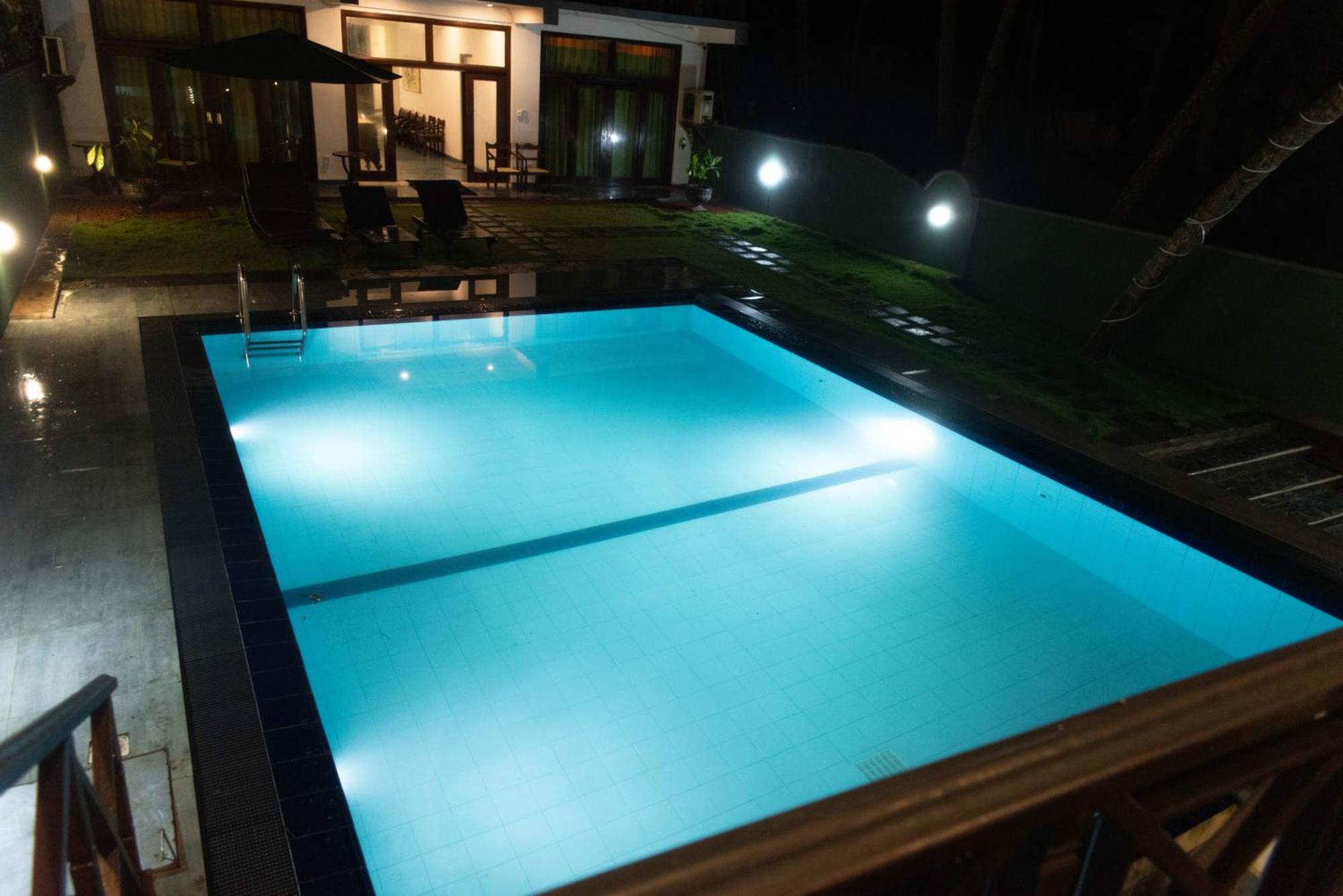 Hotel Sea Trails Bentota Exterior foto